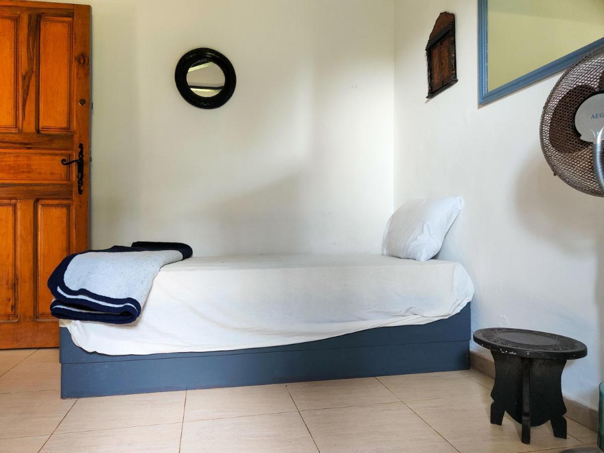 דקר Fabuleuse Villa Keur Bibou מראה חיצוני תמונה