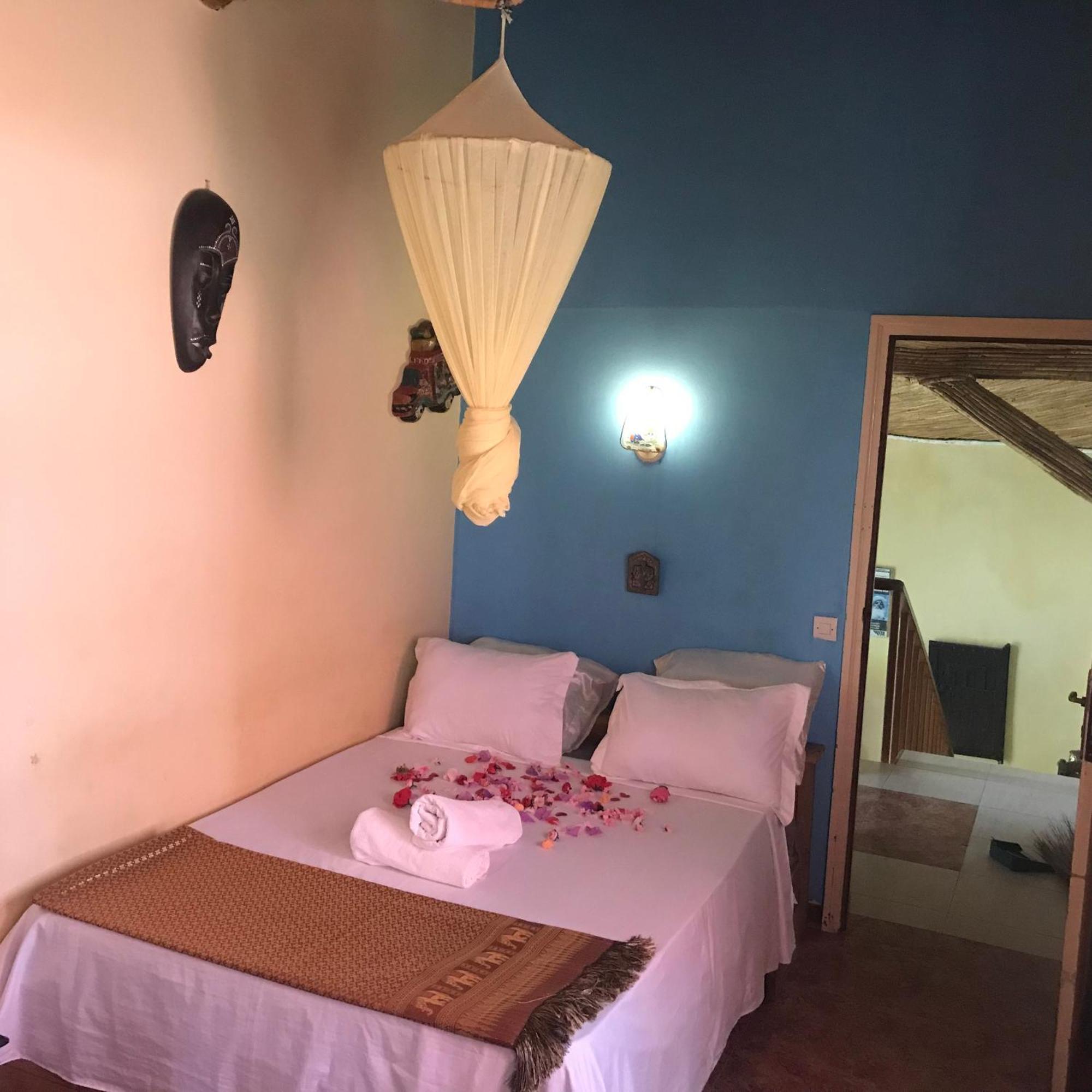 דקר Fabuleuse Villa Keur Bibou מראה חיצוני תמונה