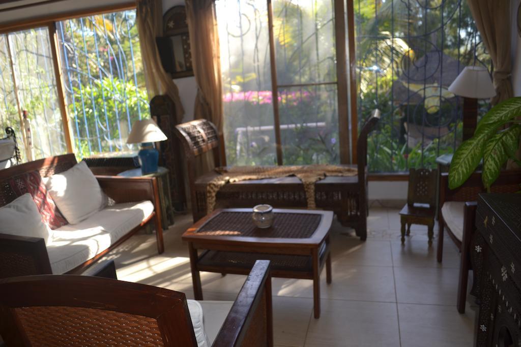 דקר Fabuleuse Villa Keur Bibou מראה חיצוני תמונה